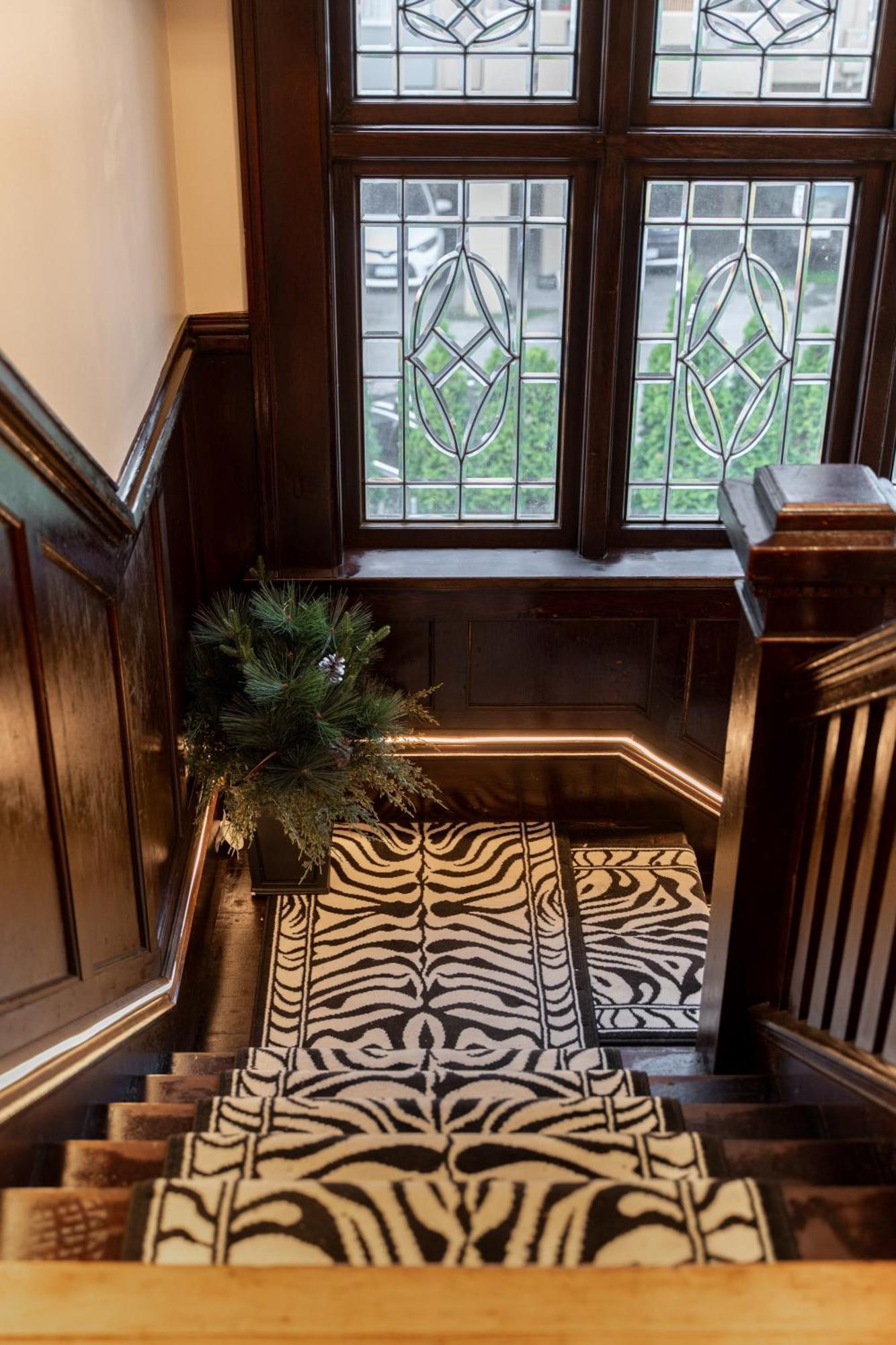 The Hunter House Bed And Breakfast Vancouver Eksteriør billede